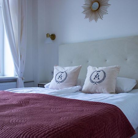Heritage House Dane Apartment Klaipėda Buitenkant foto